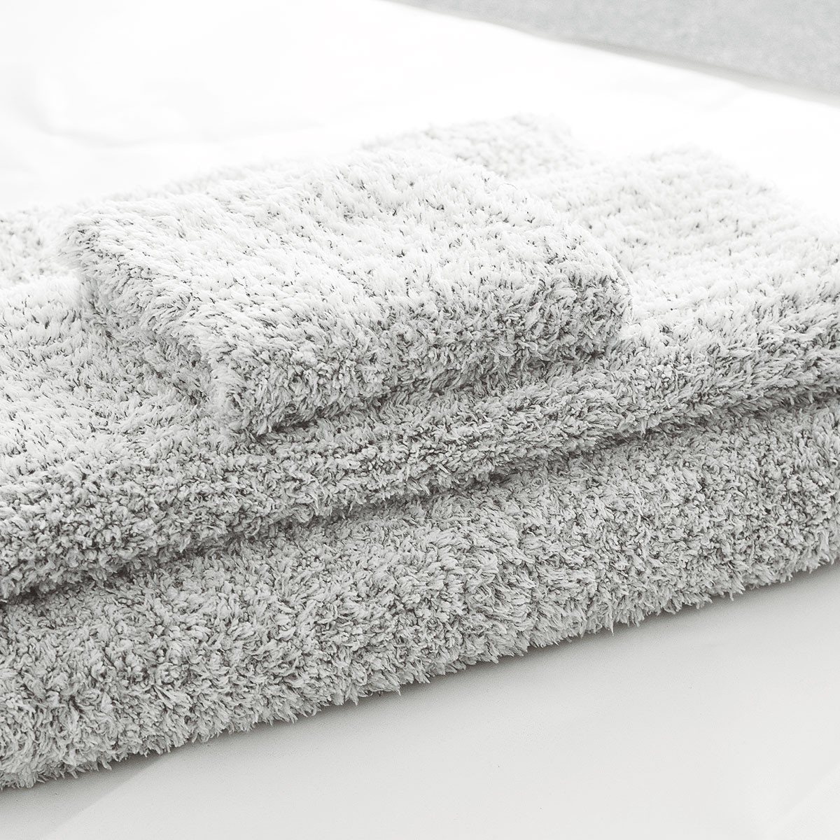 The Bamboo Collection Bath Towel 30x56 Charcoal - Diamond Towel